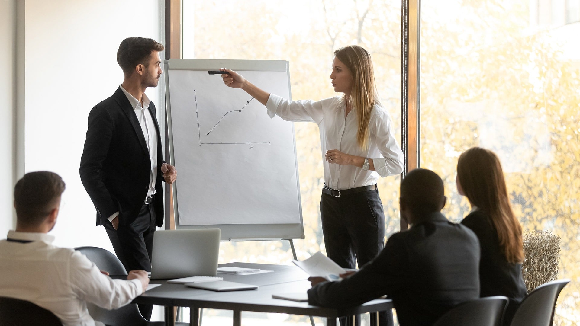 8 tips for evaluating & analyzing your employee survey