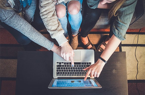 Use online surveys in a creative and entertaining way to create new impulses in new customer acquisition