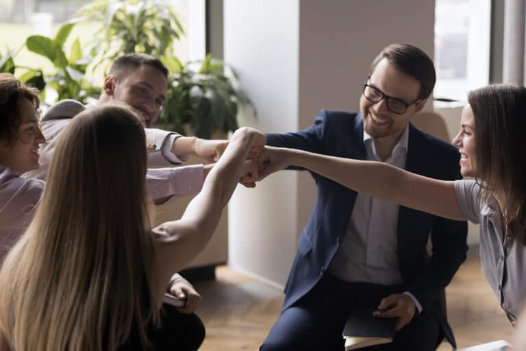 7 touchpoints of the employee lifecycle