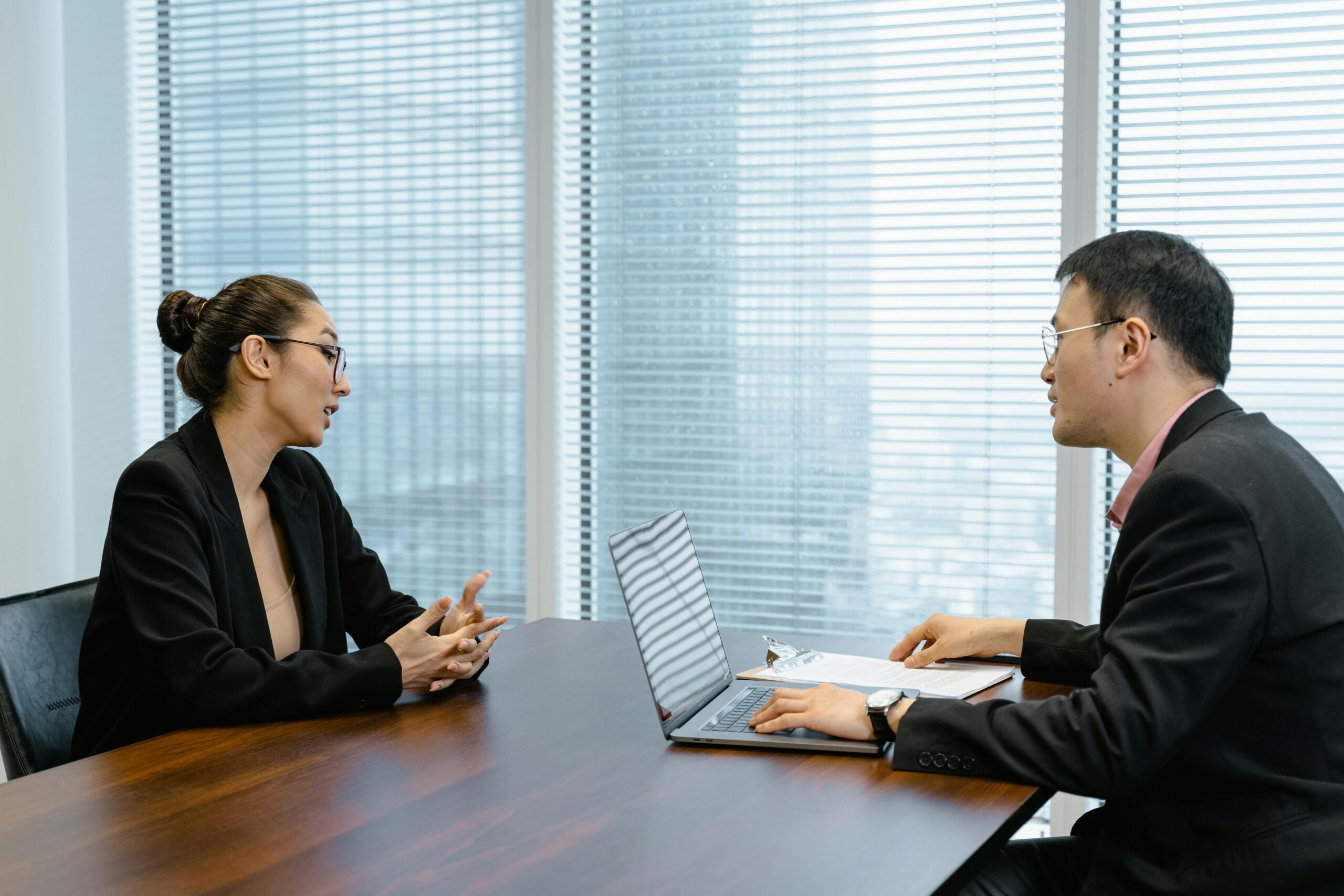 Exit interview with employees See farewell as an opportunity